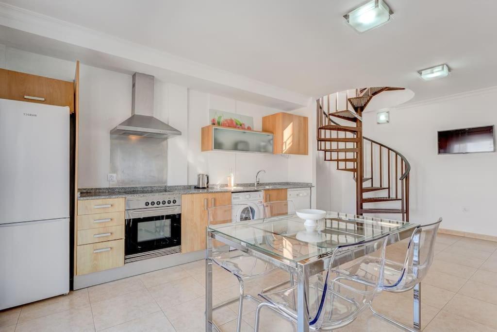 Pleasant Duplex San Juan With 2 Bedrooms 기아데이소라 외부 사진